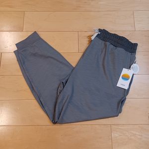 NWT Vuori Lux Rib Performance Joggers Heather Grey Pants 27” Woman’s Size 2XL